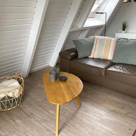Dom wakacyjny Murmel 1 - Strandkorb, Wallbox, Wlan, Kamin Carolinensiel